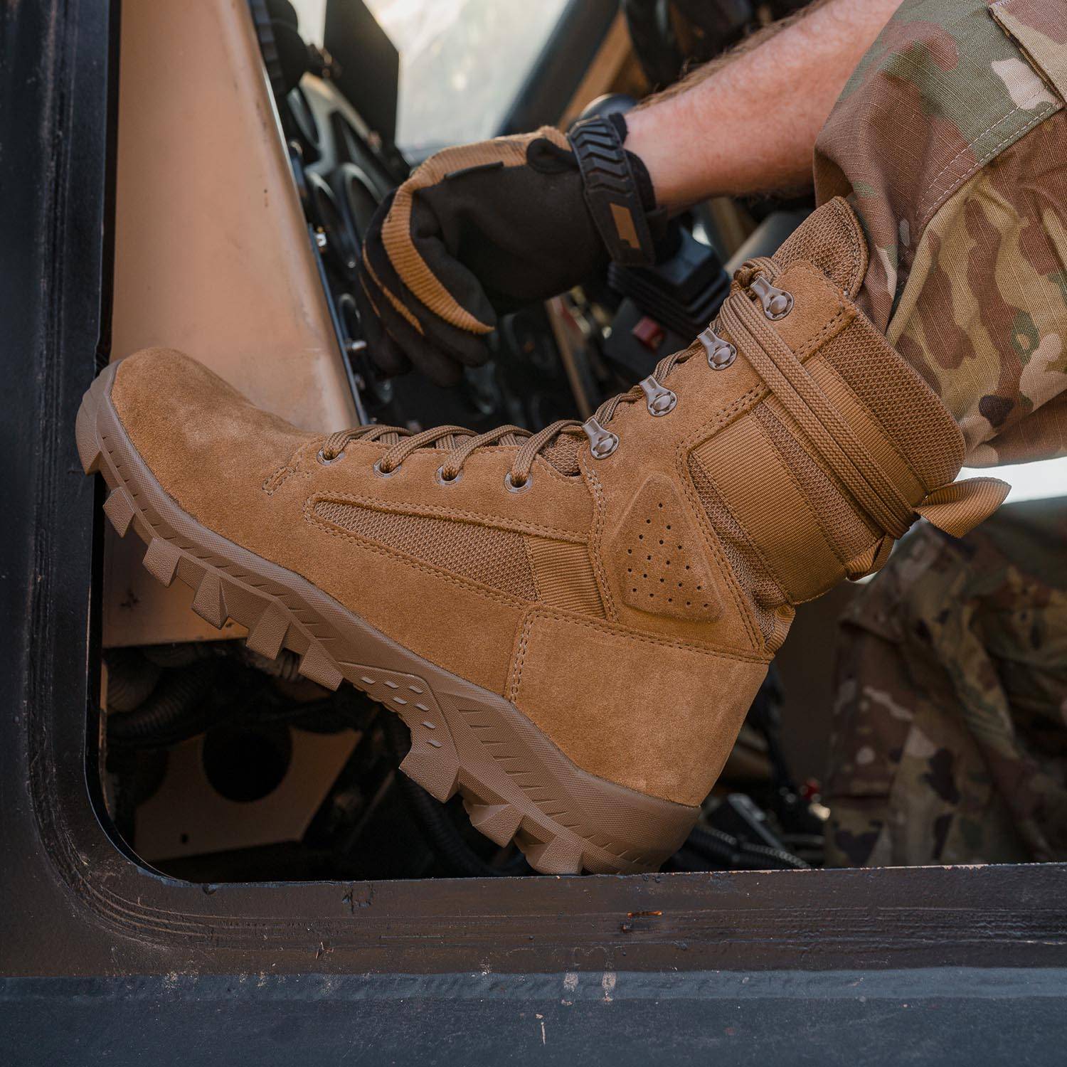 GARMONT T 8 EXTREME EVO GTX Heavy Combat Boots For Men And Women, AR670