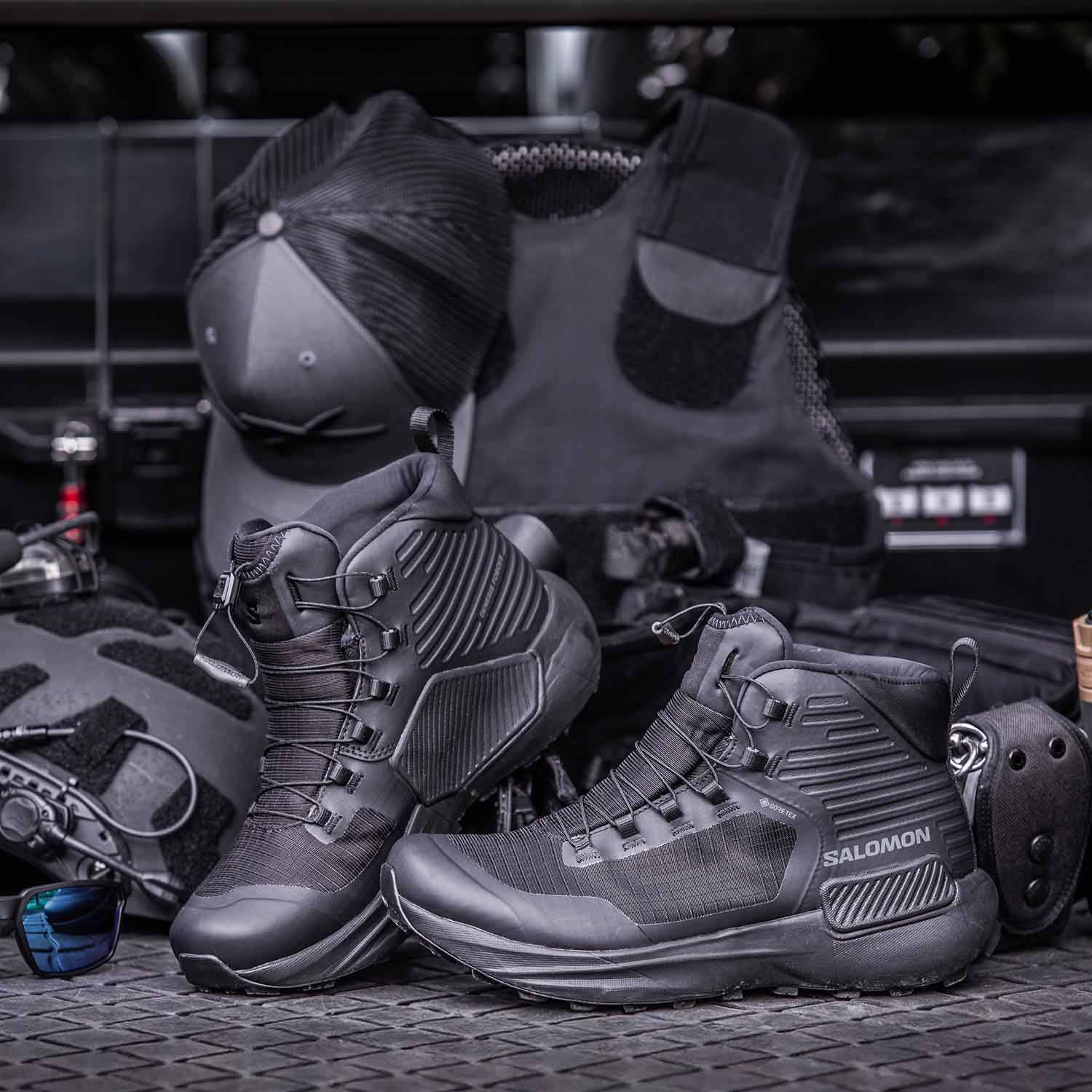 Salomon Genesis Forces Mid Boots | US Patriot