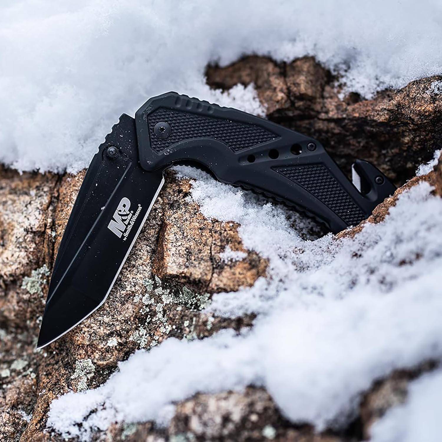 Smith & Wesson M&P Tanto Folding Rescue Knife | U.S. Patriot