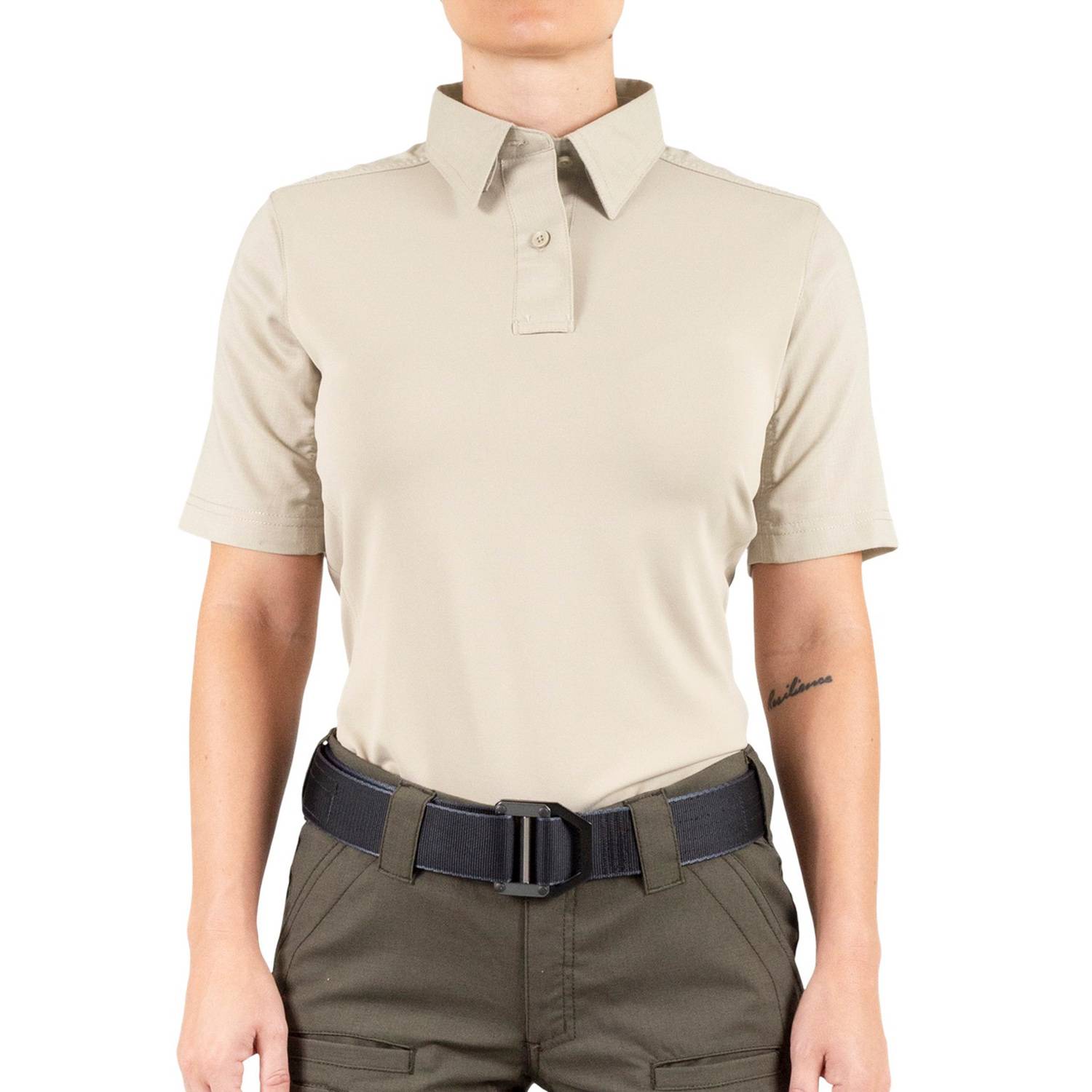 WOMEN'S V2 PRO PERFORMANCE SHORT SLEEVE SHIRT IN SILVER TAN