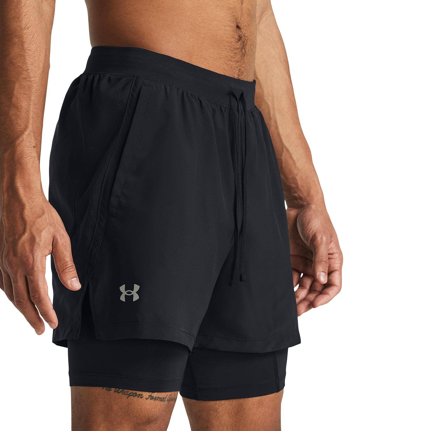 UNDER ARMOUR MEN'S LAUNCH 2-IN-1 5" SHORTS