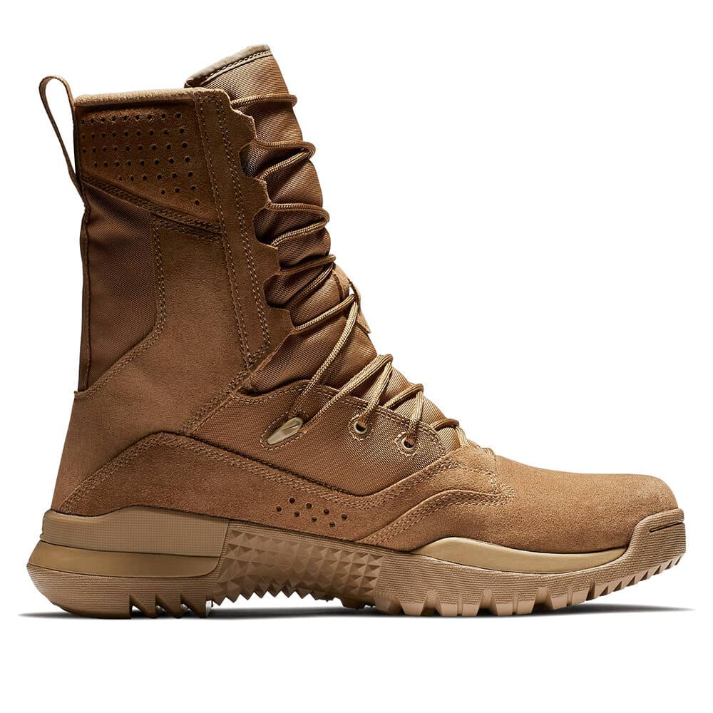 NIKE SFB FIELD 2 8 BOOTS